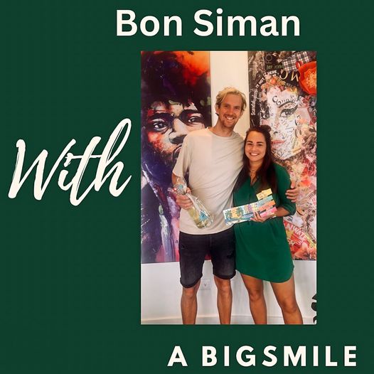 Bon siman with a big smile